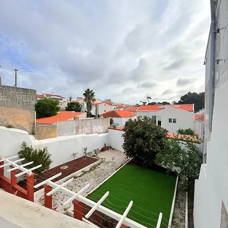 Na Porta 12 Casa Em Frente A * بواركوس